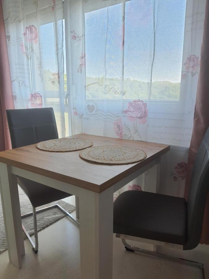 Hegyalja Apartman Miskolc Exterior foto